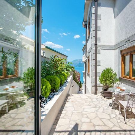 Santorini Apart Krasići Eksteriør billede