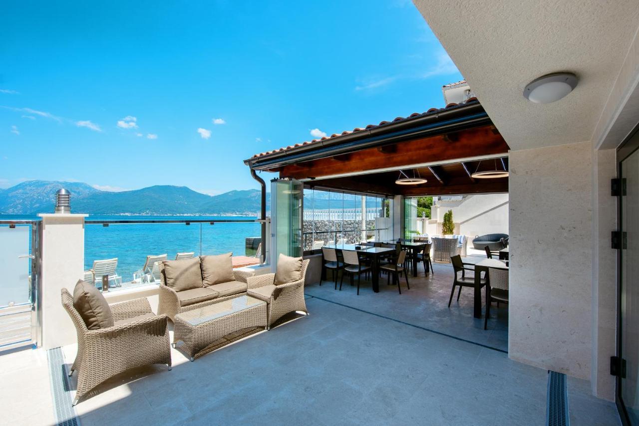 Santorini Apart Krasići Eksteriør billede
